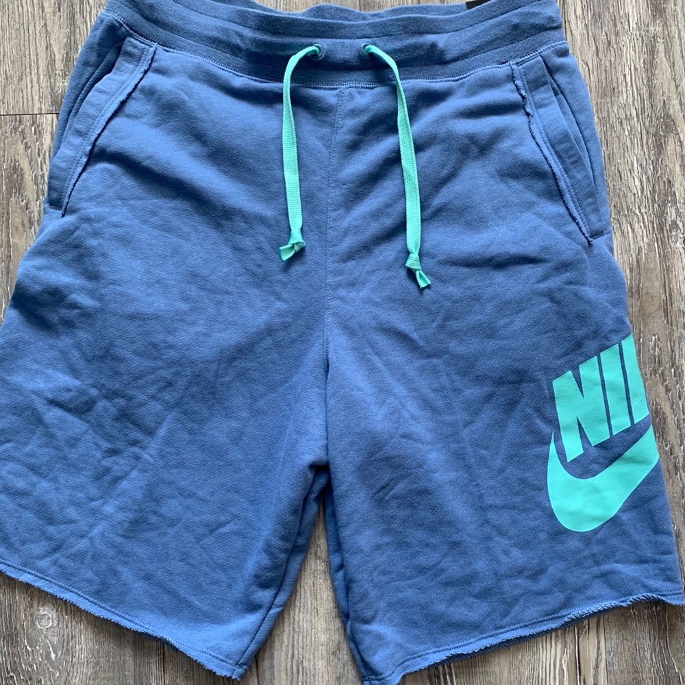 Nike Alumni Shorts